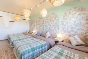 Ocean & Fireworks View | Hidden Game Room | Designer Private Room | 7 min from Station | Parking for 2 cars - Image 3