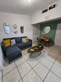 Beautiful and comfortable house near downtown - Image 3