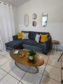 Beautiful and comfortable house near downtown - Image 2
