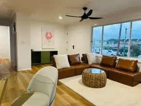 Ann St Bungalow-Perfect Escape! - Image 3