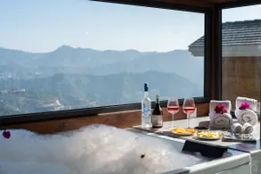 StayVista's Chestnut Manor - 6BHK Mountain-View Villa with Sauna - Image 3