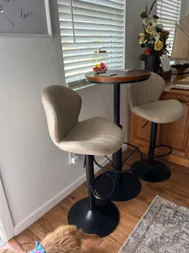Corporate Condo w/ massage chair - Image 5