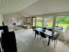 Spacious house near Copenhagen city center with large private garden - Image 3