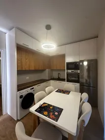 Big and New AirBnB - Image 4