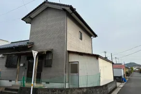 Kawaji | Private House in Hyuga City | Host is not present | Maximum 6 people | 5 minutes by car to the sea | Parking for 2 cars | BBQ in the garden - Image 2