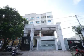 Sahoo’s Residence: Comfortable 2BR/1BA Stay - Image 3