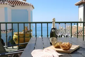Charming seaside villa in Torrox Costa - Image 3