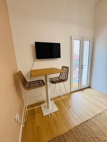 Cozy & air-conditioned 2-bedroom apartment – Joliette neighborhood - Image 3