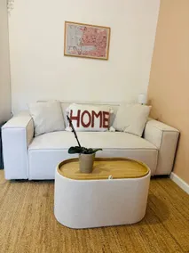 Cozy & air-conditioned 2-bedroom apartment – Joliette neighborhood - Image 2