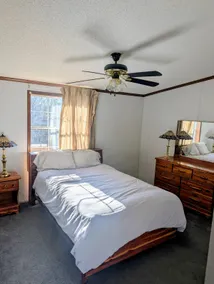 Beta-ville Bungalow - Image 3