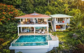 Poeiti Ninamu Bungalow Luxury Exceptional View - Image 3