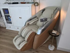 New Massage Chair / Clean / 3 BR / RV Pwr / Yard - Image 3