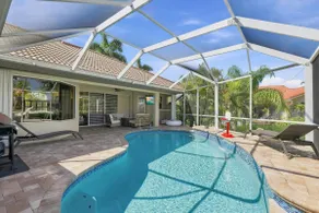 Waterfront Paradise with Private Pool Game Room - Image 2