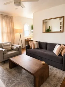 Stylish 2BR, mins to Pearl, Riverwalk. - Image 5