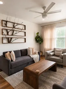 Stylish 2BR, mins to Pearl, Riverwalk. - Image 3