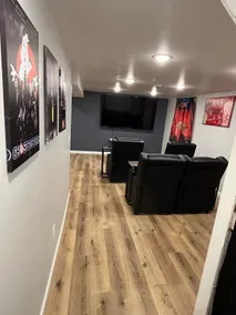 Cinema style-private retreat - Image 2
