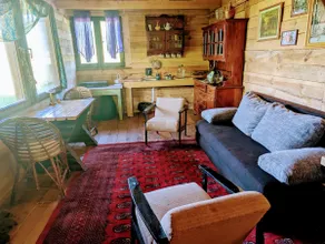 Handmade heaven: Butterfly meadow, cabin in woods - Image 4