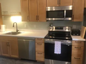 Riverview downtown sanctuary! - Image 2