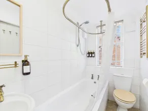 Cosy Chester Cottage - Quaint Stay Sleeps 2-5 - Image 5