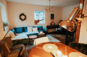 Cozy 3-bedroom country house with garden - Image 3