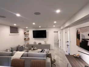 Luxurious Bright and Cozy 1BD Basement - Image 4