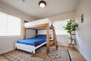 Pet-Friendly LA Home w/ Yard, Sleeps 8 - Image 5