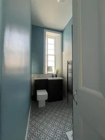 Spacious seaside flat in Largs - Image 5