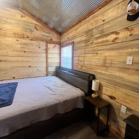 The Cozy Cabin on Beacon Hill - Image 2