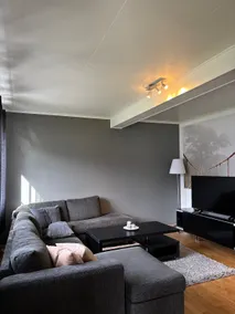 Sunny apartment in Innvik overlooking the fjord - Image 4