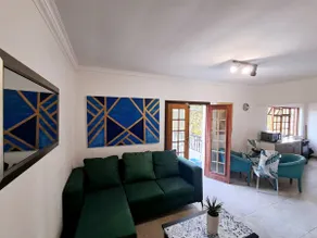 Northcliff Terrace 2 bedroom apartment - Image 5