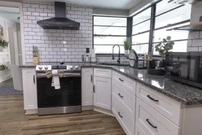 Escape Comfort Property - Image 3