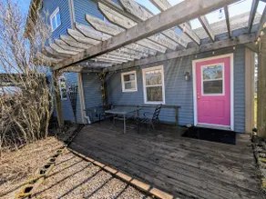 Sea Breeze Inn - Image 3
