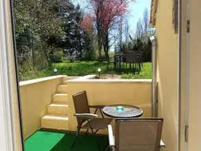 Bettyneige's house - Image 2