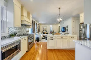 Modern Boston Condo near T - Image 3