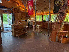 Papa G's Pad - Image 4