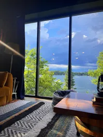 Luxury Lakeside Penthouse Lodge W/ Boat Slip - Image 2