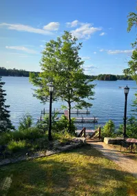 Luxury Lakeside Penthouse Lodge W/ Boat Slip - Image 5
