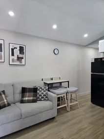 beautiful private little house - Image 3