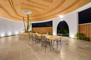 Rustic Farmstay W/Lush Garden, Dining - Image 3