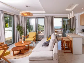 Divinum Mare Luxury Villa Private Pool 200m Beach - Image 4