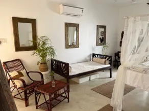 White House - Private Villa - Image 3