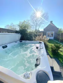 Huisje Suus, inclusief jacuzzi, kano en kajak - Image 3