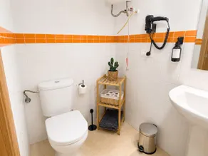 Apartamentos de Juan, Apartment with double bed. - Image 3