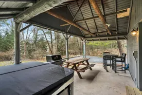 Modern Pocono Wilderness Cabin | Hot Tub | Firepit - Image 4
