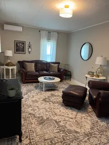 2 bedroom Downtown Greeneville Park Place - Image 3