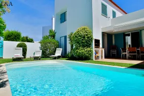 L&A Villa Prainha 3 Bedrooms Heated Pool 5 m walking to the beach - Image 2