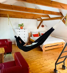 Attic studio with parking and air conditioning - Image 5