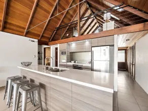 Beachside retreat | Villa Mayflower - Image 2
