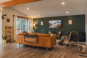 Waterfront Vermont Lake House w/ Panoramic Sauna - Image 3