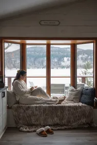 Waterfront Vermont Lake House w/ Panoramic Sauna - Image 5